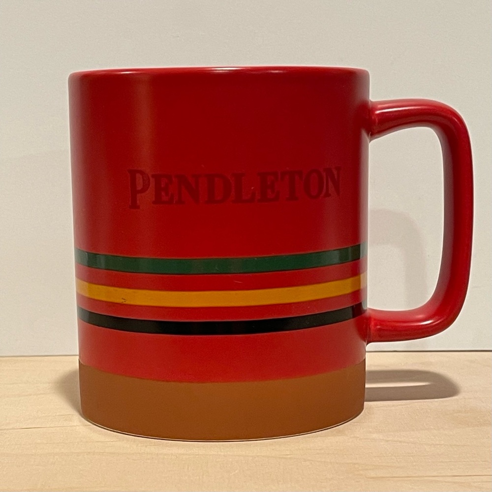 PENDLETON Woolen Mills Striped 18 oz. Mug